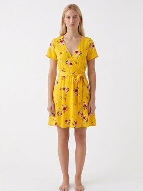 H&M Yellow Floral Wrap Cottagecore Mini Dress with a V-Neck and Short Sleeves